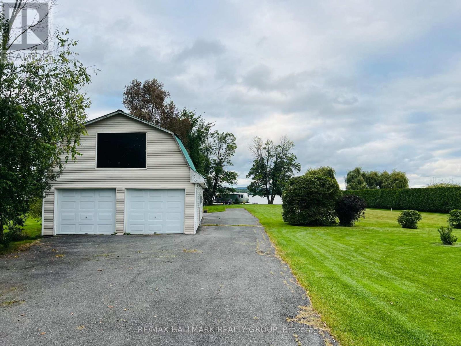 3465 Front Road, Champlain, Ontario  K6A 2R2 - Photo 12 - X12153749