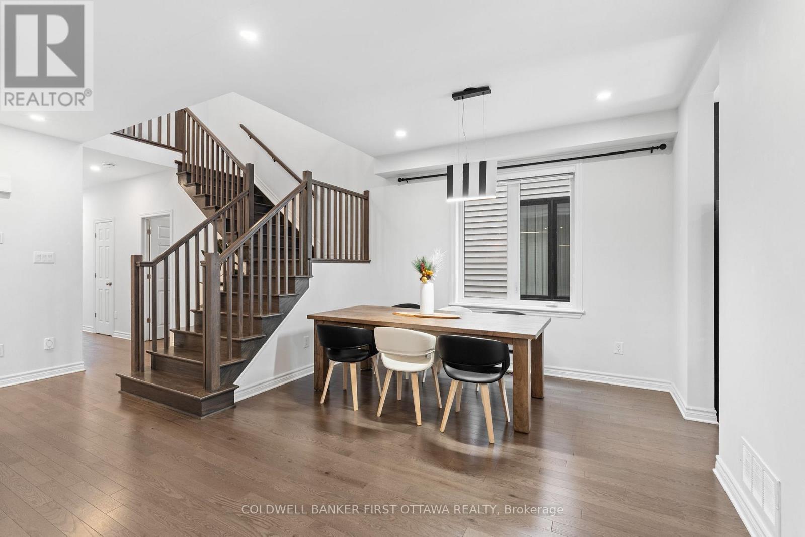 272 Big Dipper Street, Ottawa, Ontario  K4M 0J6 - Photo 7 - X12153787