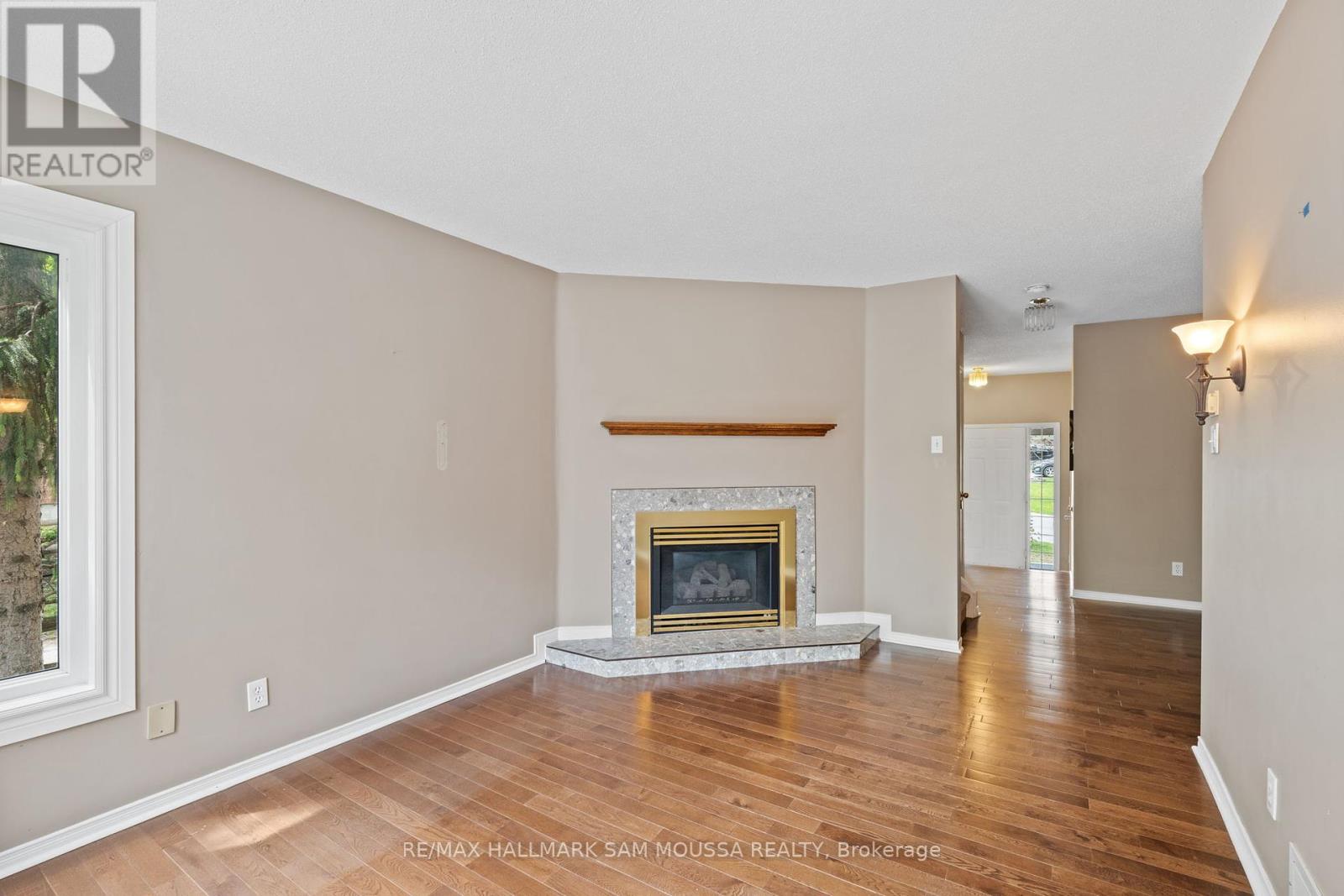 11 Highmont Court, Ottawa, Ontario  K2T 1B3 - Photo 16 - X12153821