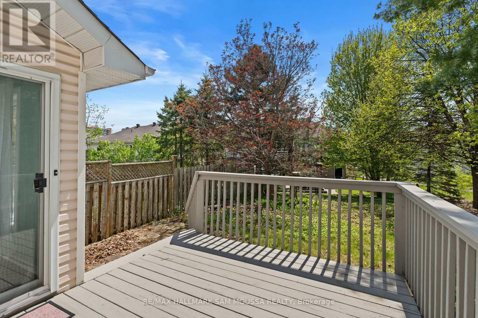 11 Highmont Court, Ottawa, Ontario  K2T 1B3 - Photo 33 - X12153821