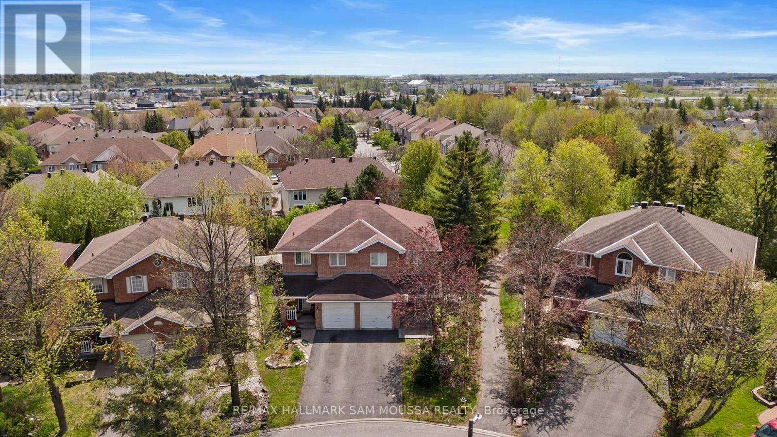 11 Highmont Court, Ottawa, Ontario  K2T 1B3 - Photo 37 - X12153821