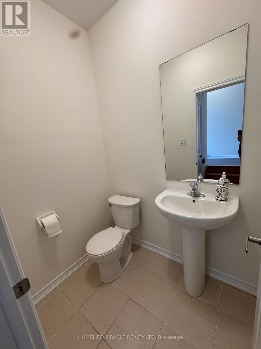118 Winters Way, Shelburne, Ontario  L9V 2X7 - Photo 15 - X12153564