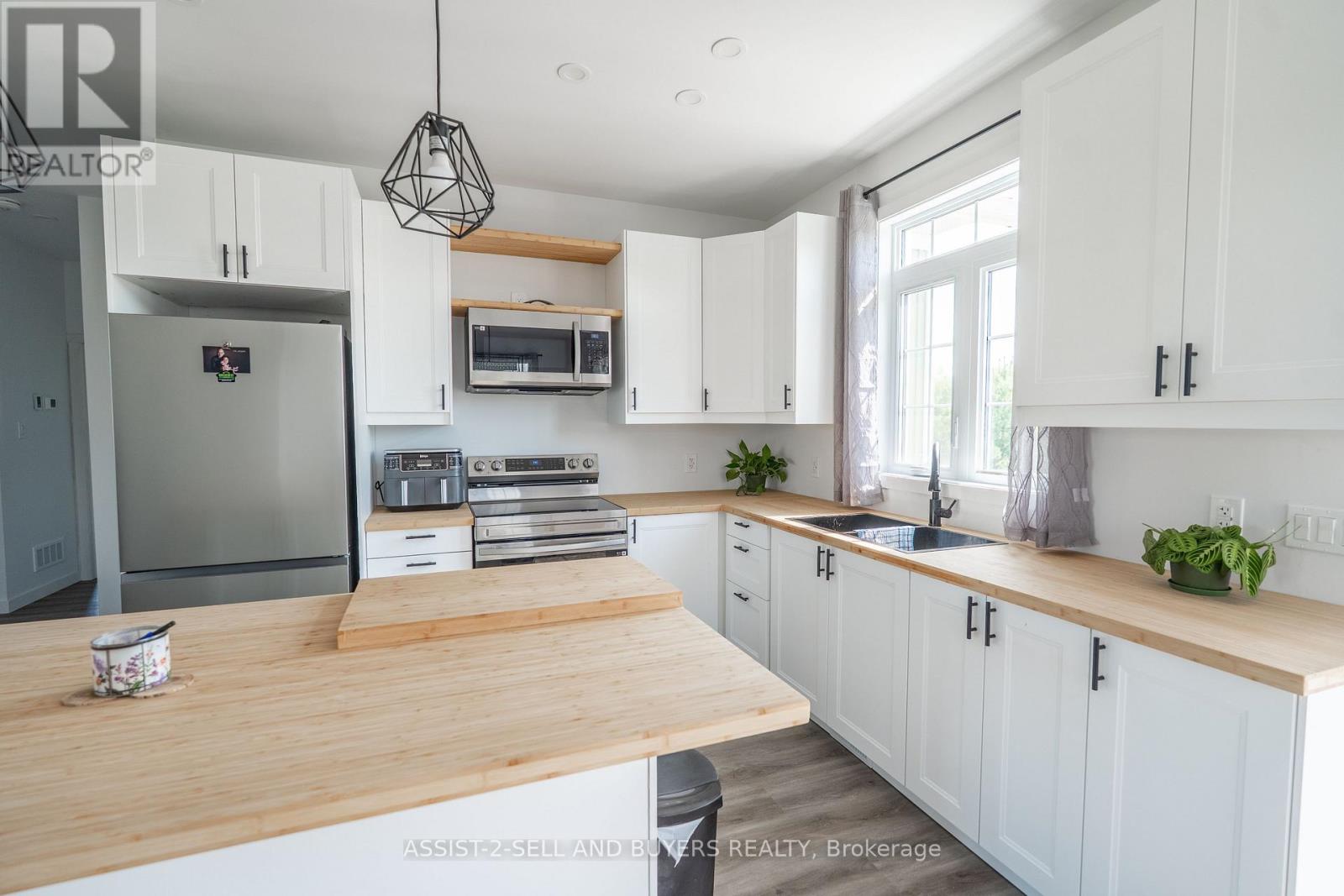 4630 Lawson Road, South Stormont, Ontario  K0C 1R0 - Photo 18 - X12153723