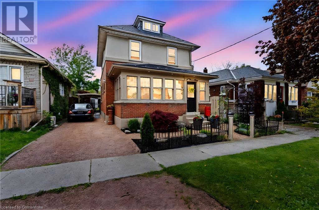 47 Currie Street, St. Catharines, Ontario  L2M 5M9 - Photo 1 - 40729418