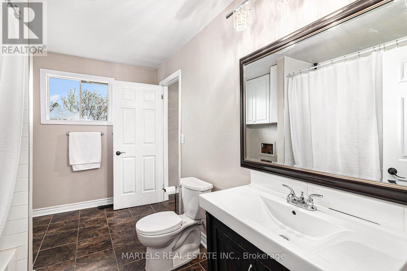3268 Principale Street, Alfred And Plantagenet, Ontario  K0A 3K0 - Photo 10 - X12143898