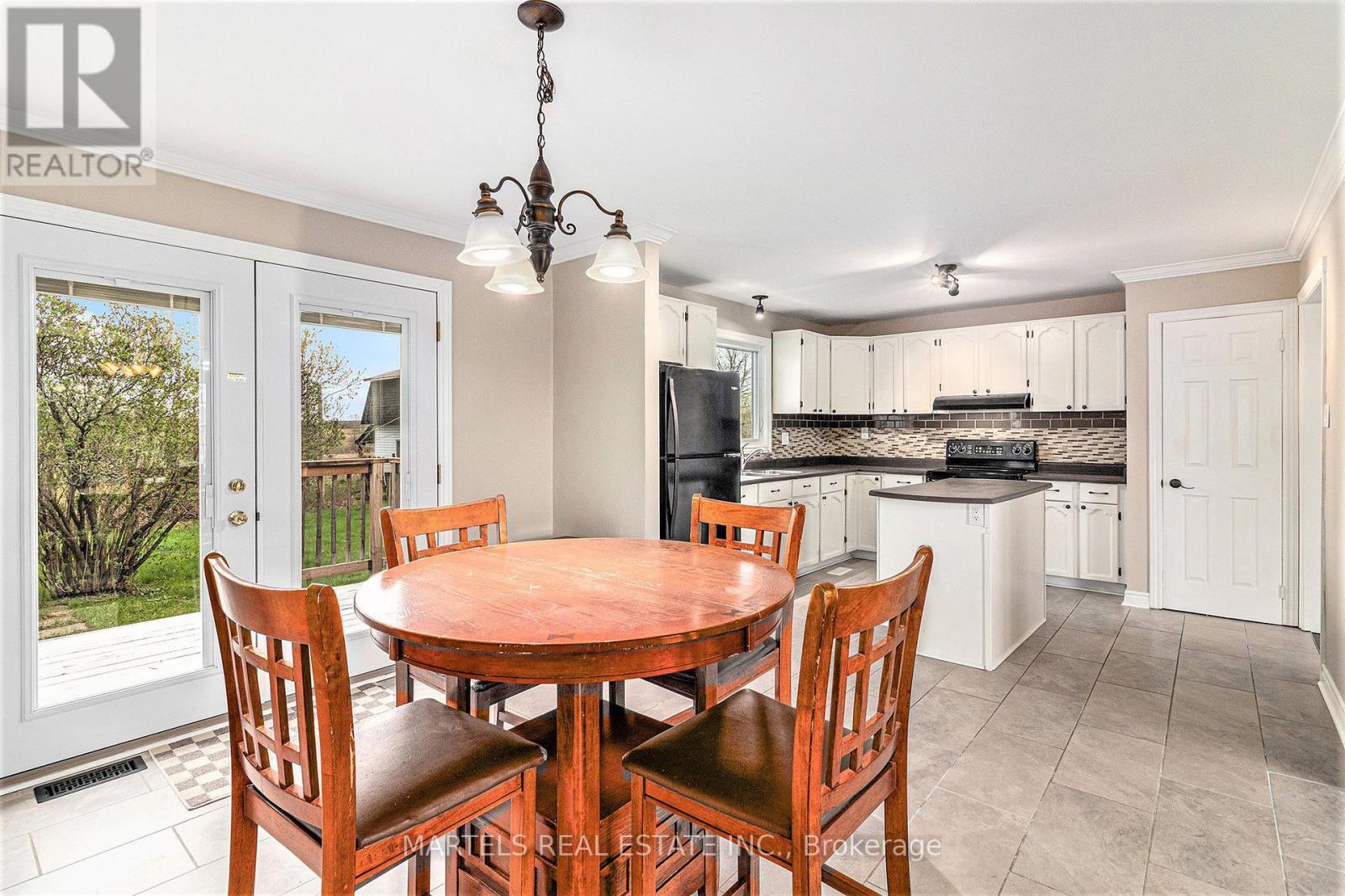3268 Principale Street, Alfred And Plantagenet, Ontario  K0A 3K0 - Photo 6 - X12143898