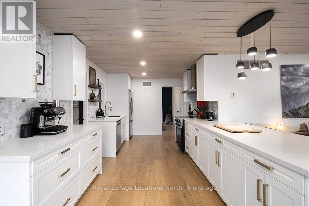8430 21 22 Nottawasaga Side Road, Clearview, Ontario  L0M 1H0 - Photo 15 - S12153788