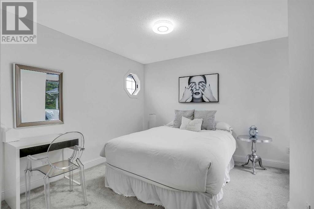 115 Patterson Drive Sw, Calgary, Alberta  T3H 3B2 - Photo 39 - A2221532