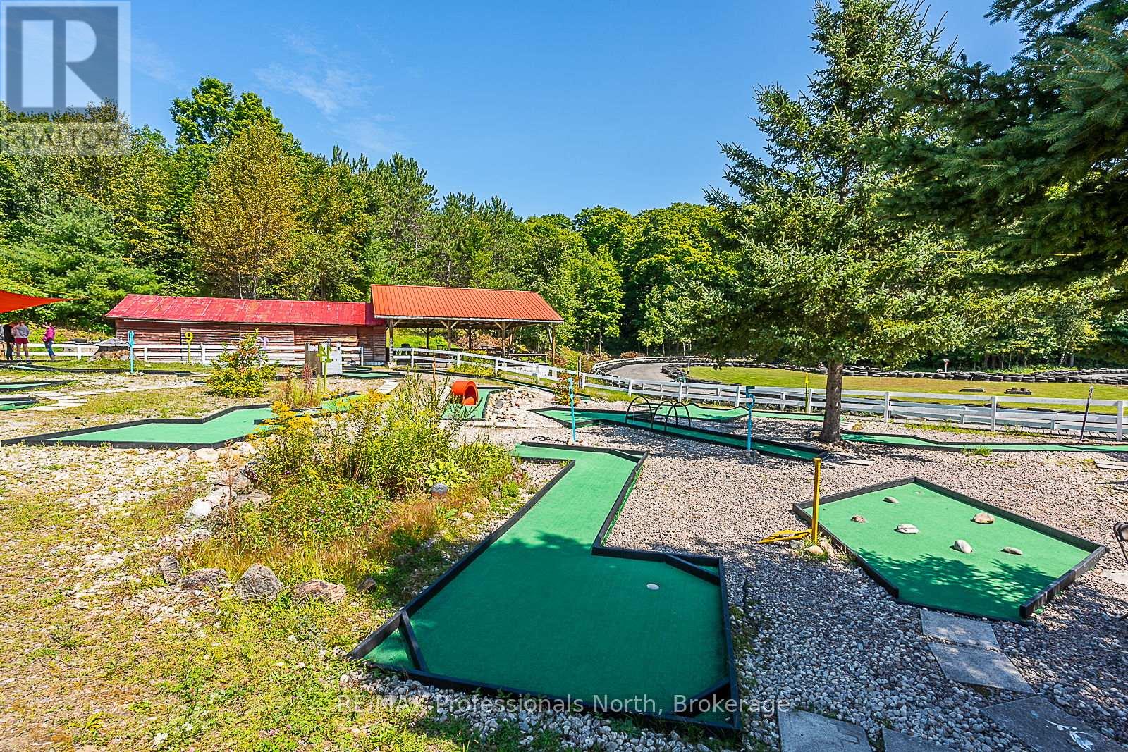 1063 Ravine Road, Minden Hills (Lutterworth), Ontario  K0M 2K0 - Photo 11 - X12153650