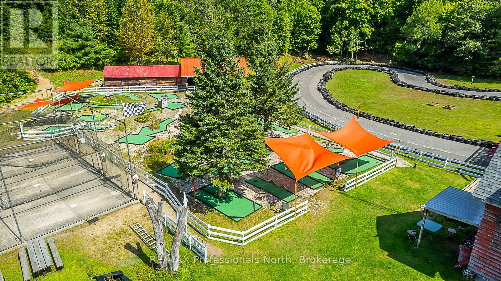 1063 Ravine Road, Minden Hills (Lutterworth), Ontario  K0M 2K0 - Photo 24 - X12153650