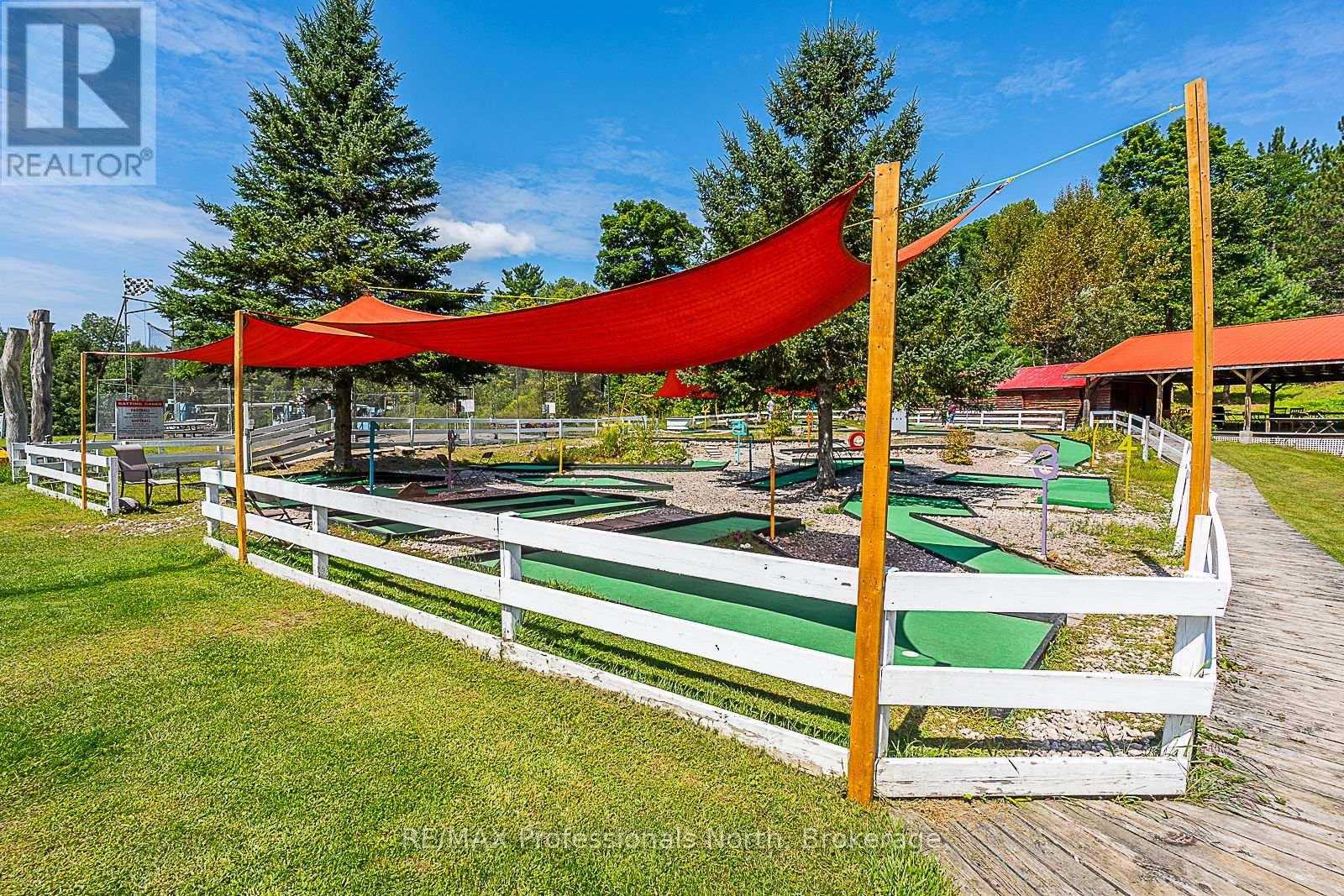 1063 Ravine Road, Minden Hills (Lutterworth), Ontario  K0M 2K0 - Photo 9 - X12153650