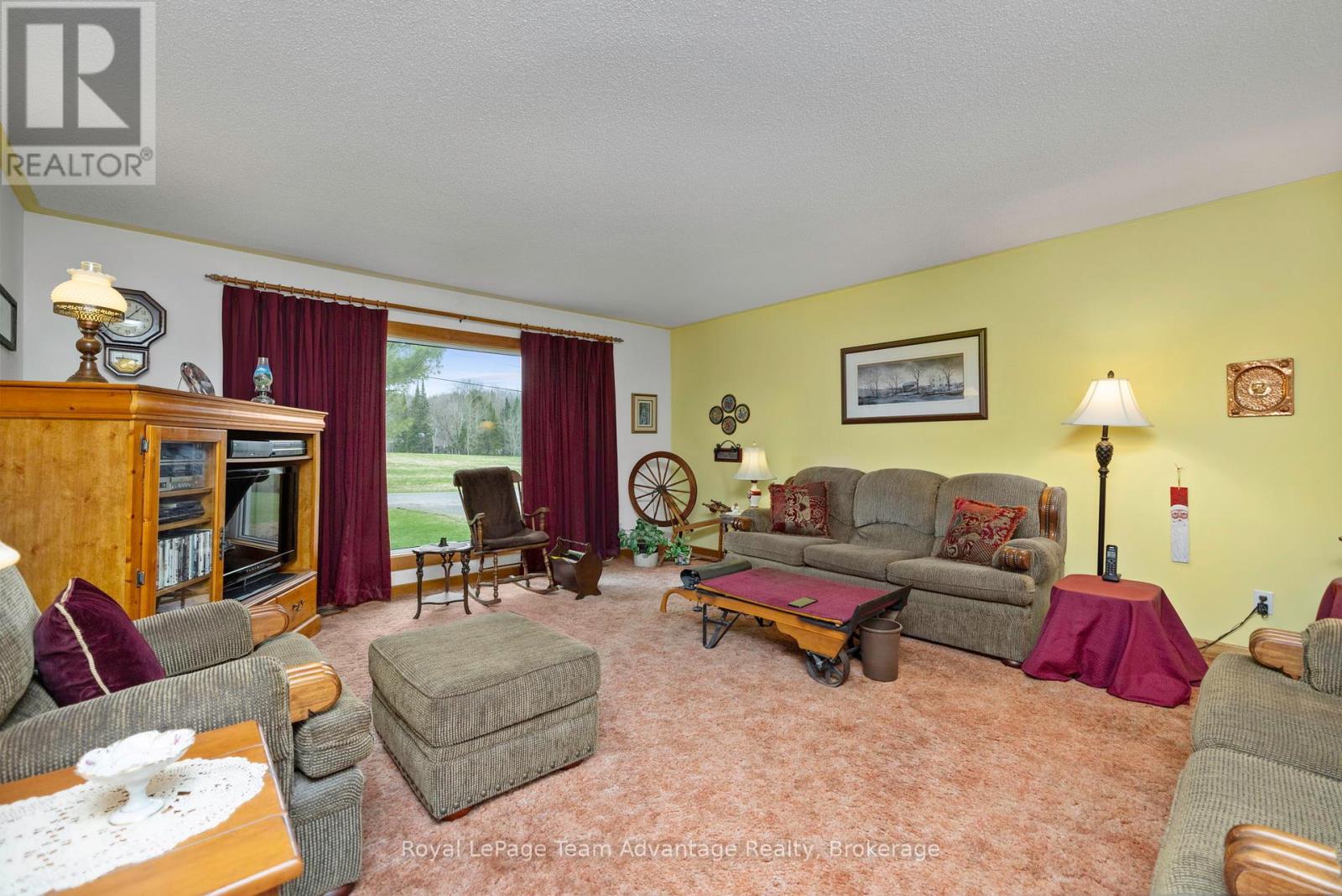 142 Broadbent Road, Mckellar, Ontario  P2A 0B5 - Photo 3 - X12153696