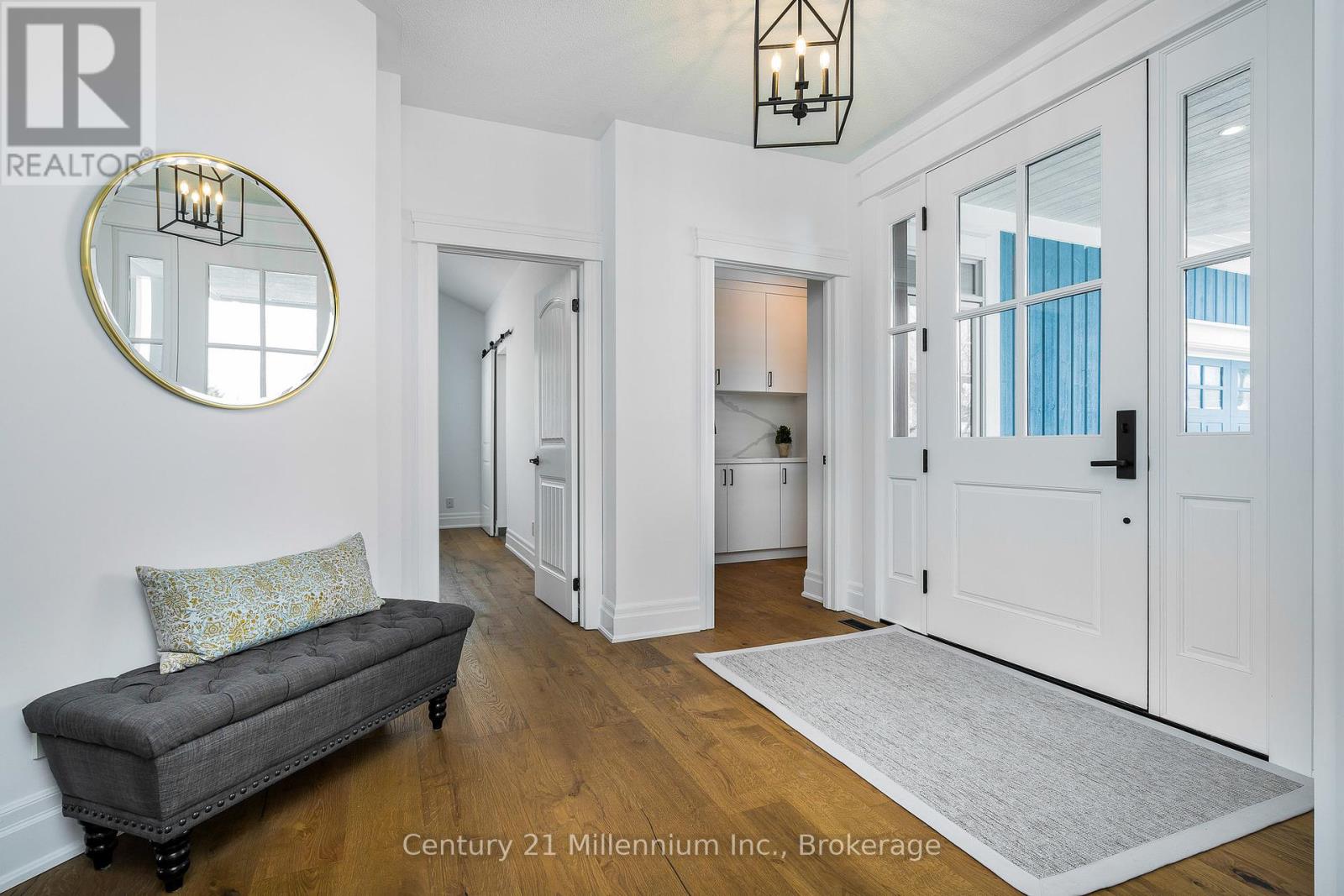132 Rankin's Crescent, Blue Mountains, Ontario  N0H 2P0 - Photo 3 - X12153765