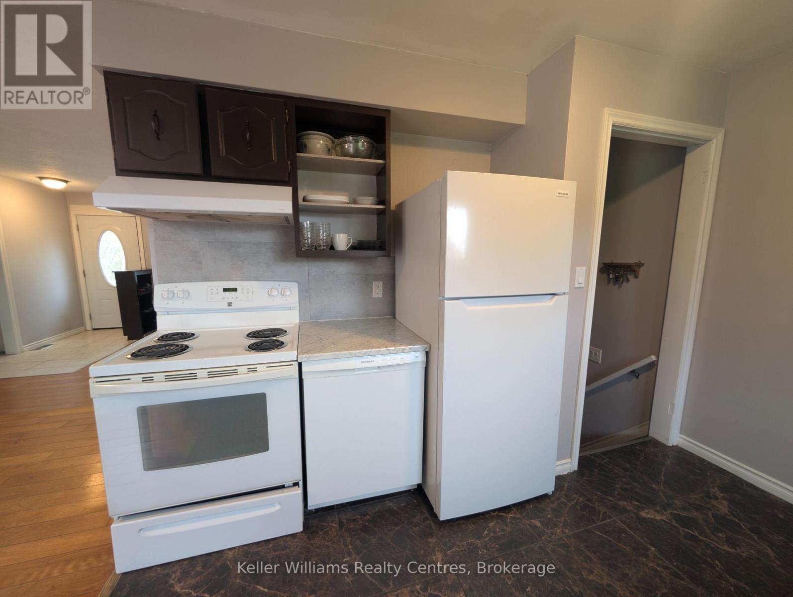 78 Elgin Avenue, Arran-Elderslie, Ontario  N0H 2N0 - Photo 18 - X12153809