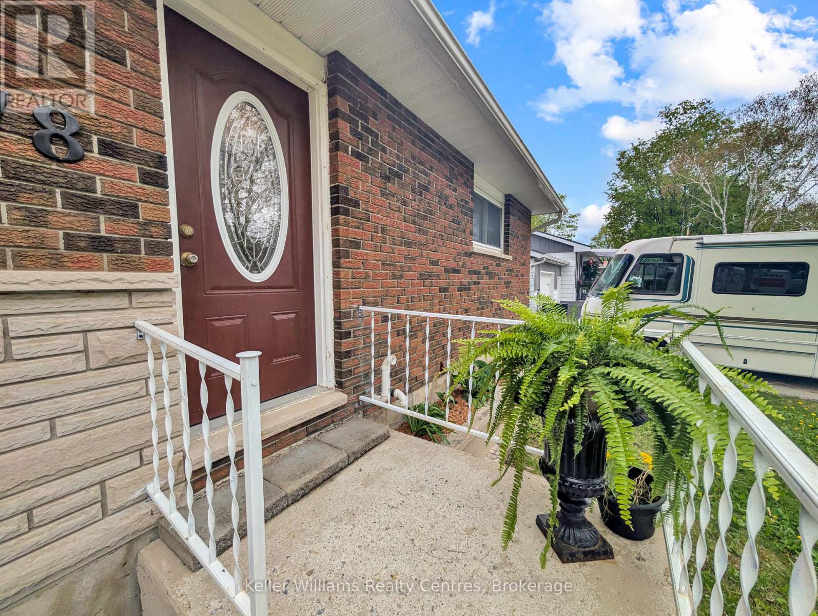 78 Elgin Avenue, Arran-Elderslie, Ontario  N0H 2N0 - Photo 8 - X12153809