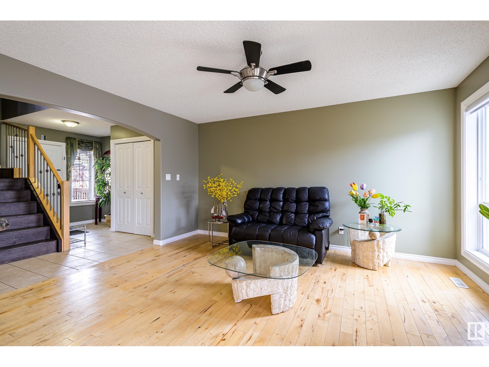 Property at 16508 56 ST NW image 4