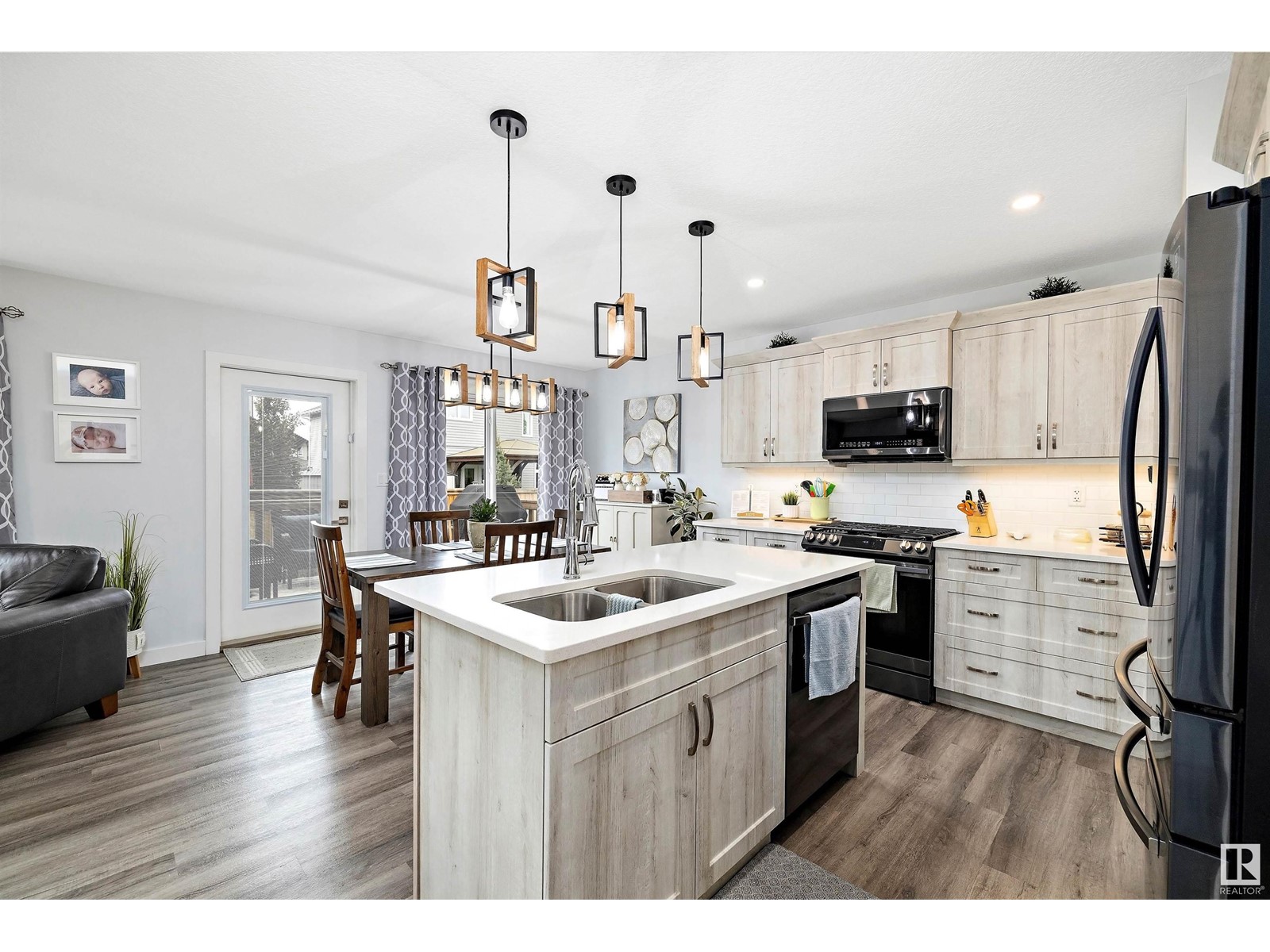 10608 96a St, Morinville, Alberta  T8R 0E8 - Photo 15 - E4436855