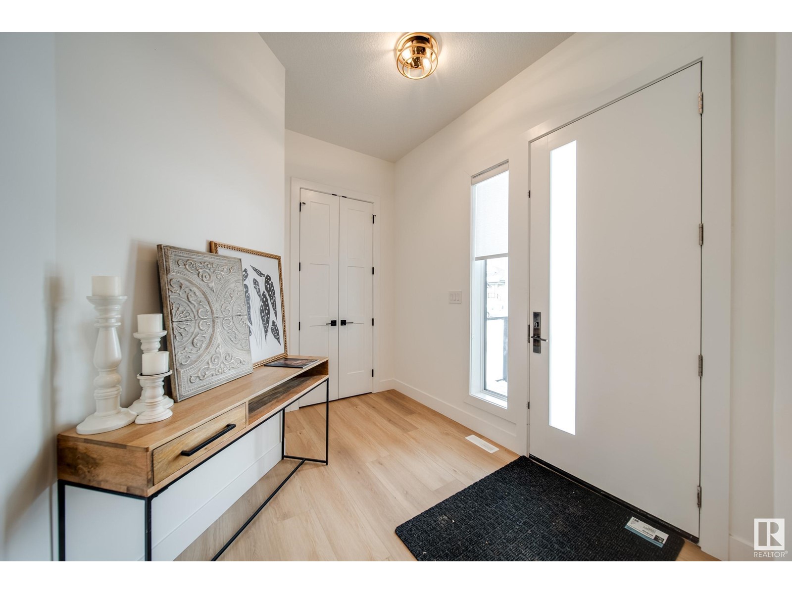 #9 20425 93 Av Nw, Edmonton, Alberta  T5T 7C7 - Photo 4 - E4436852
