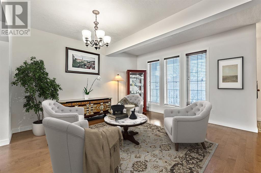 Property at 860 Scimitar Bay NW image 4