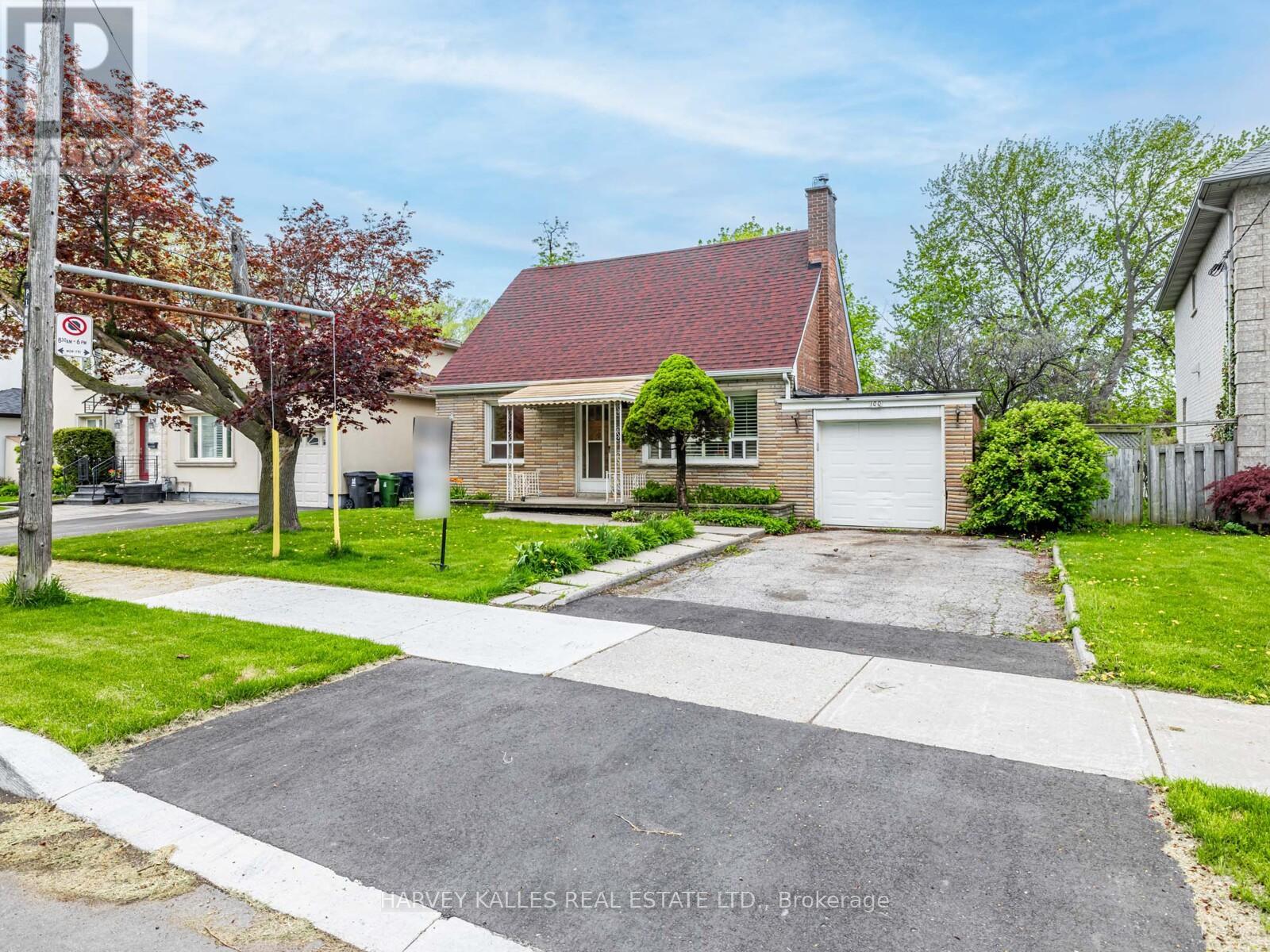 100 King High Avenue, Toronto, Ontario  M3H 3B1 - Photo 2 - C12151877