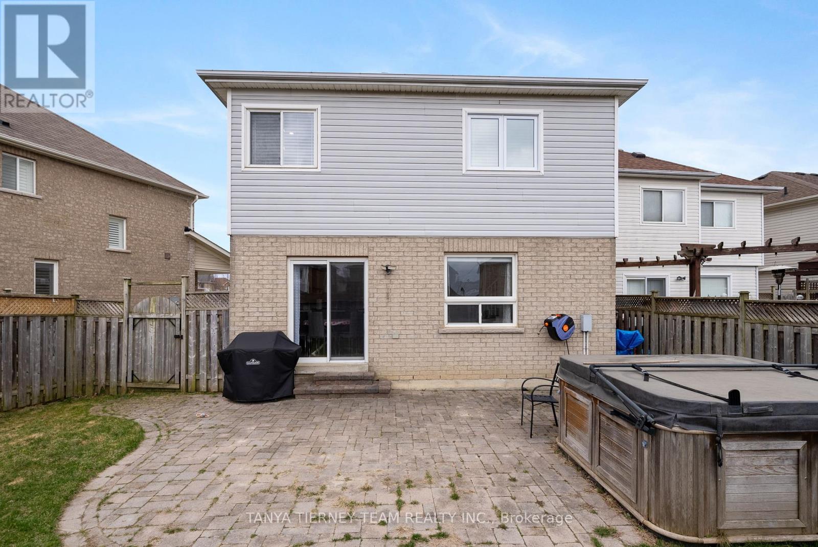 95 Brownridge Place, Whitby, Ontario  L1P 1W1 - Photo 30 - E12153623