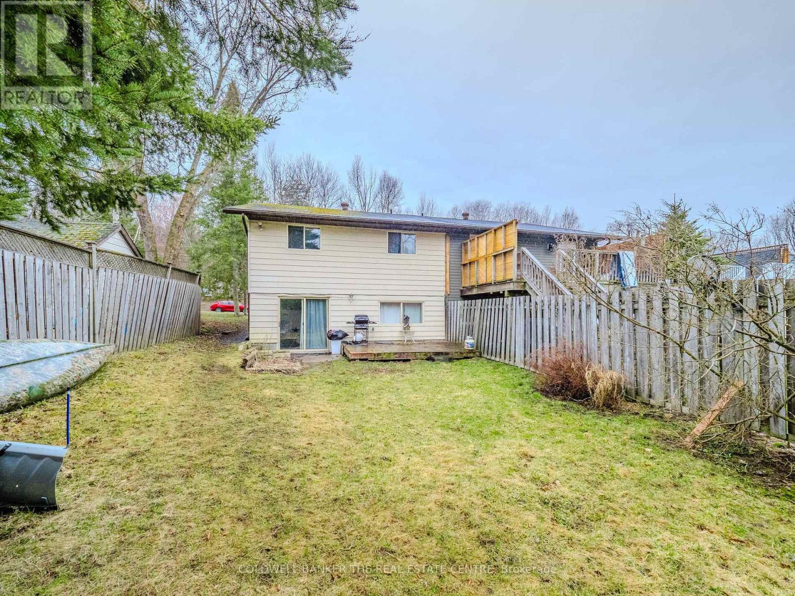 184 Fernwood Drive, Gravenhurst, Ontario  P1P 1P4 - Photo 24 - X12103599