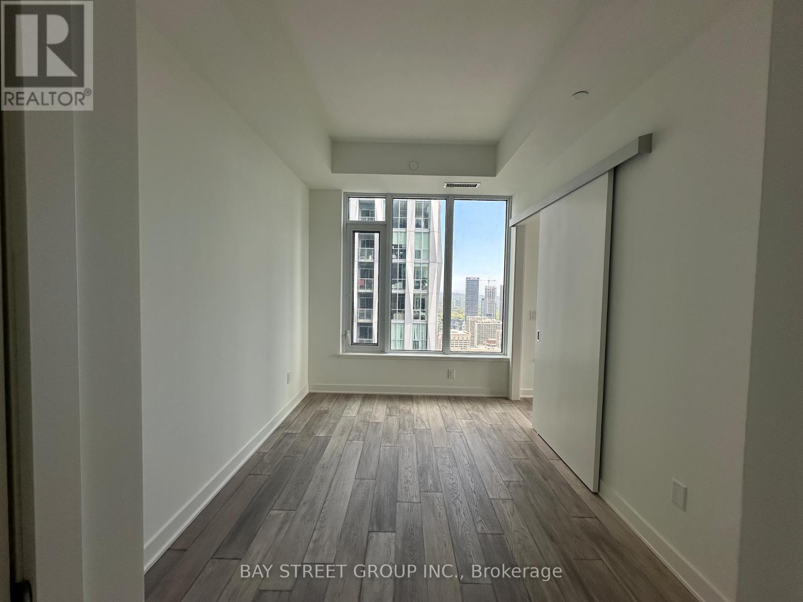 4607 - 11 Yorkville Avenue, Toronto, Ontario  M4W 0B7 - Photo 9 - C12149226