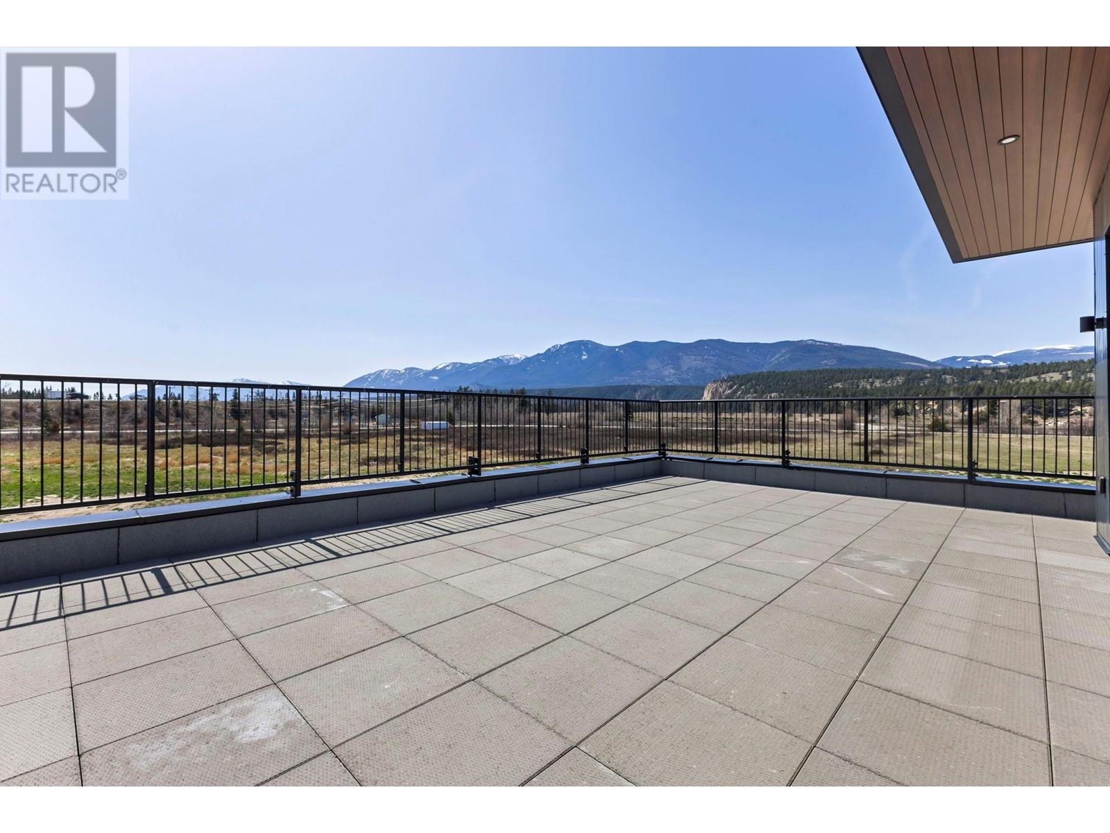 5310 Fairmont Airport Road, Fairmont Hot Springs, British Columbia  V0B 1L1 - Photo 21 - 10348159