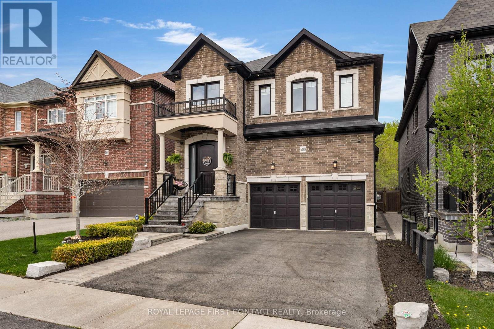 798 Prest Way, Newmarket, Ontario  L3X 0J7 - Photo 1 - N12153621