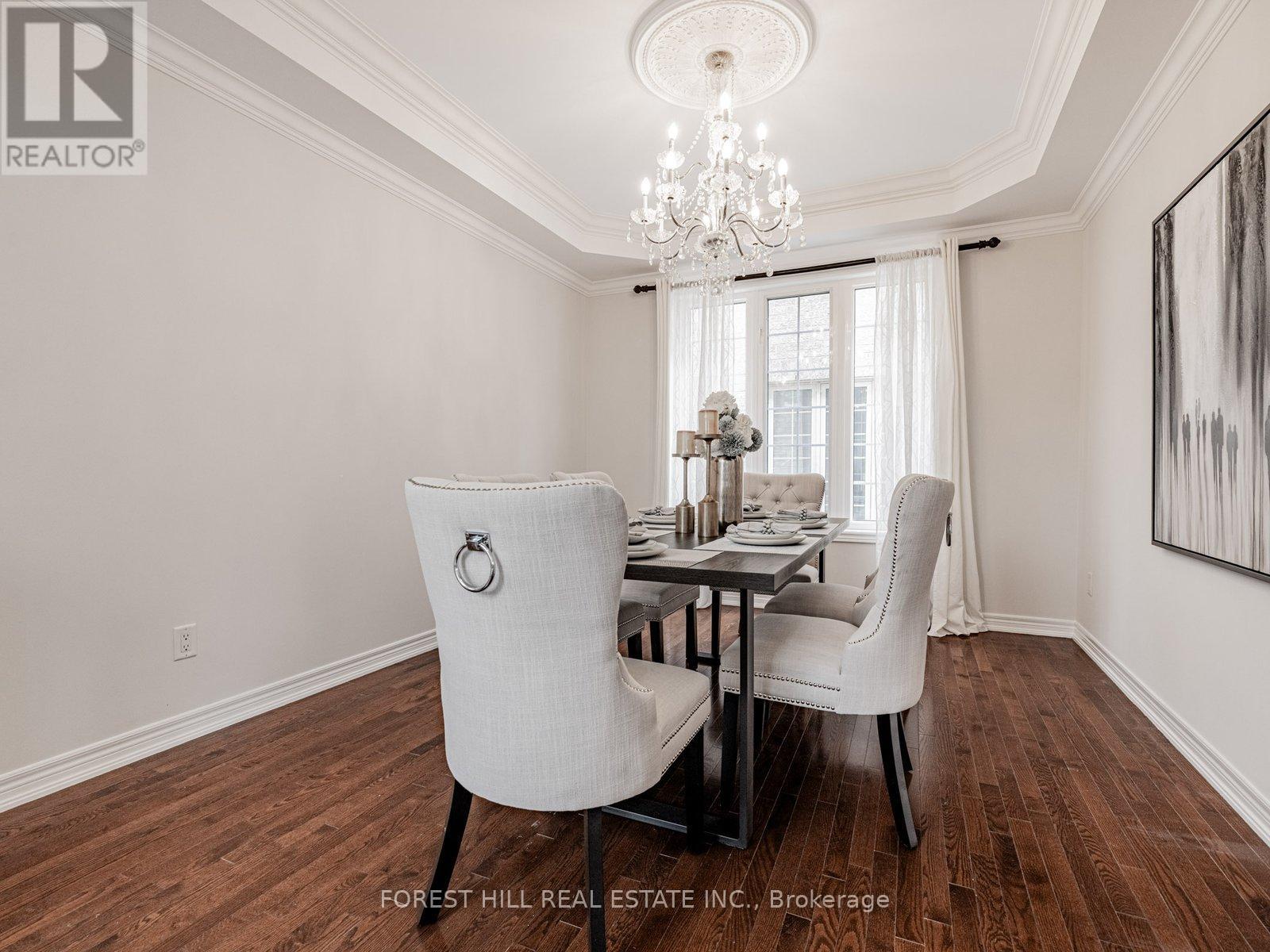36 Zoran Lane, Vaughan, Ontario  L6A 4G1 - Photo 7 - N12153773