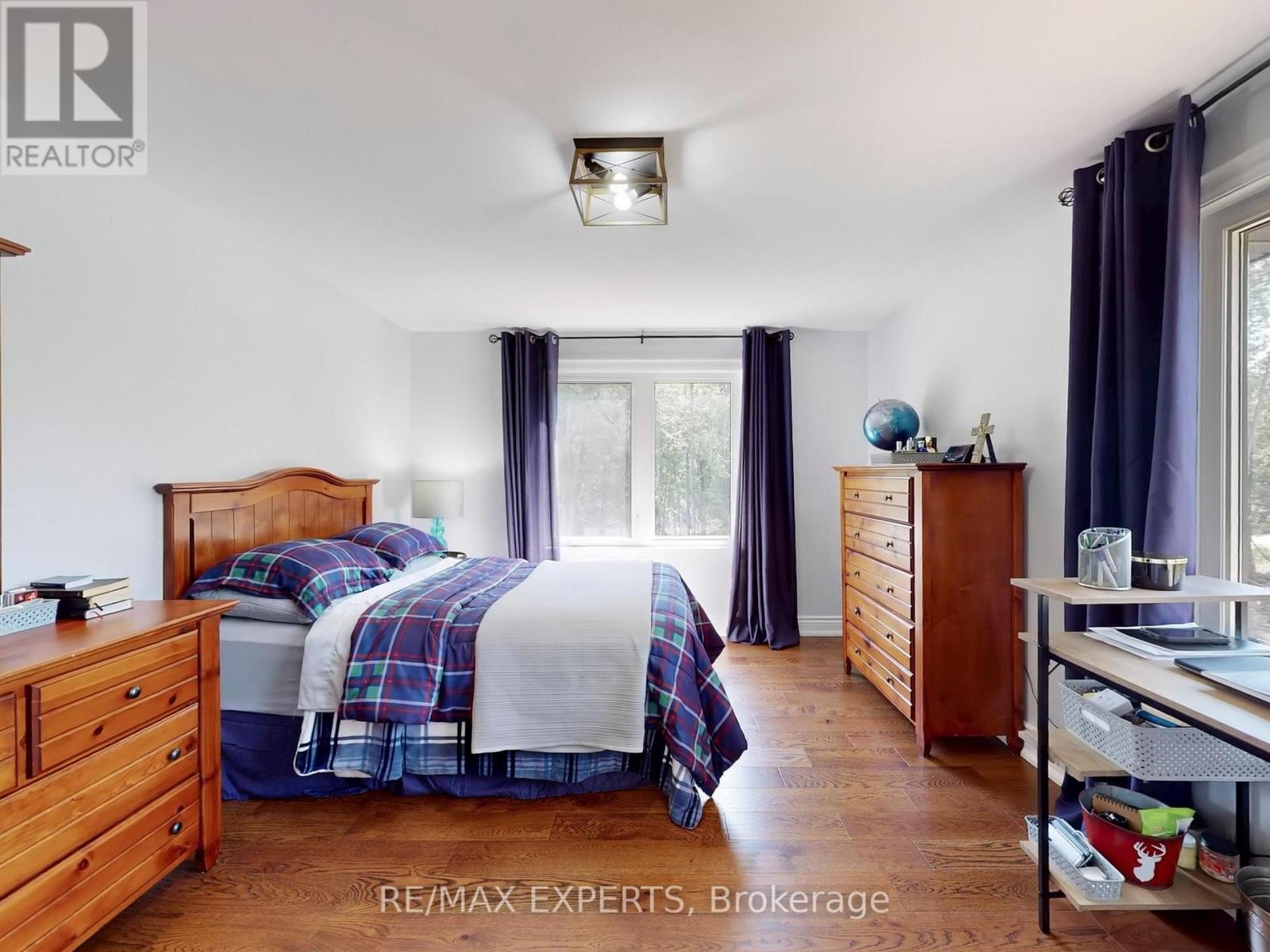 18210 Warden Avenue, East Gwillimbury, Ontario  L0G 1V0 - Photo 37 - N12153795