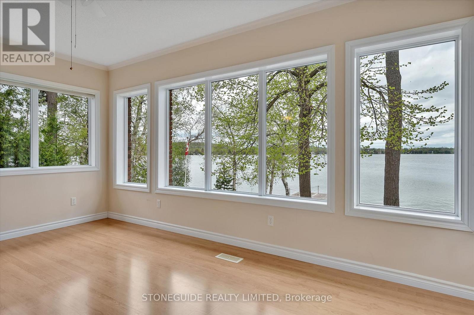 917 Tindle Court, Selwyn, Ontario  K9J 0C5 - Photo 11 - X12153865