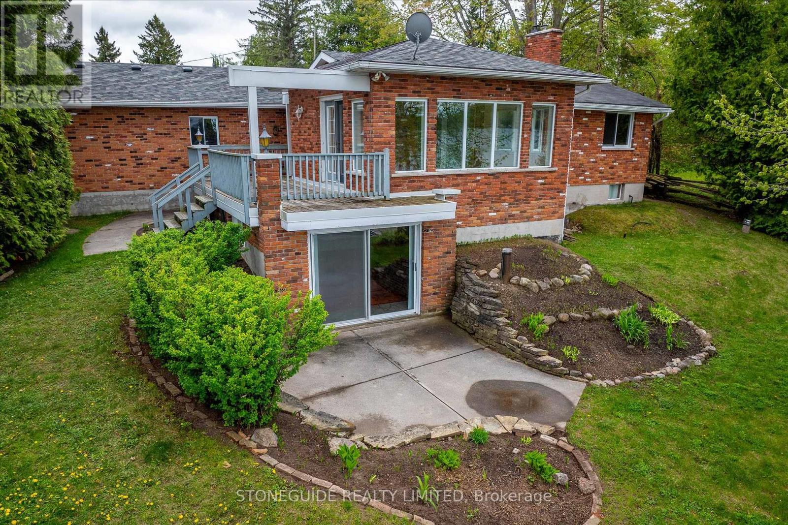 917 Tindle Court, Selwyn, Ontario  K9J 0C5 - Photo 8 - X12153865