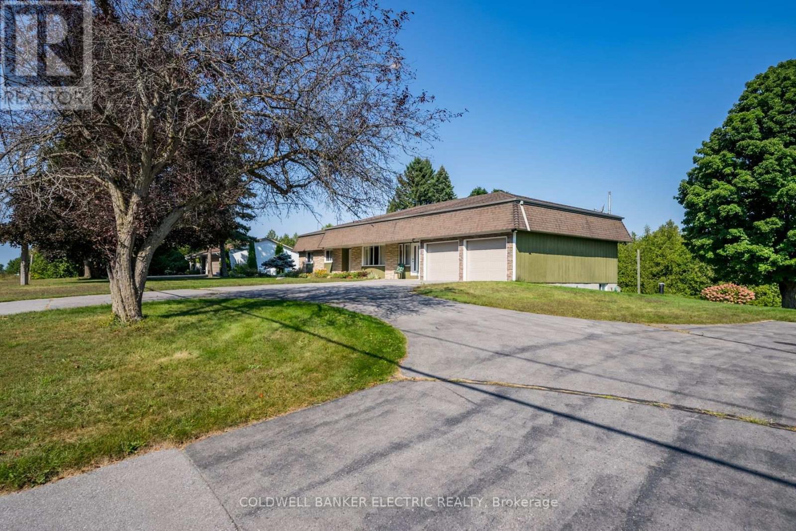 Property at 2534 SHERBROOKE STREET W image 3