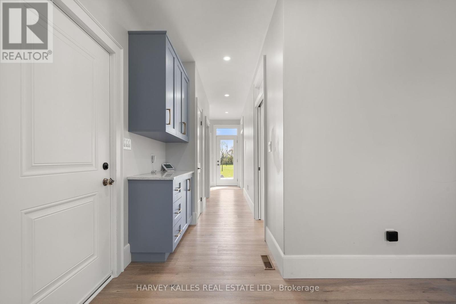498 Mackenzie Road, Quinte West, Ontario  K0K 2C0 - Photo 11 - X12153898