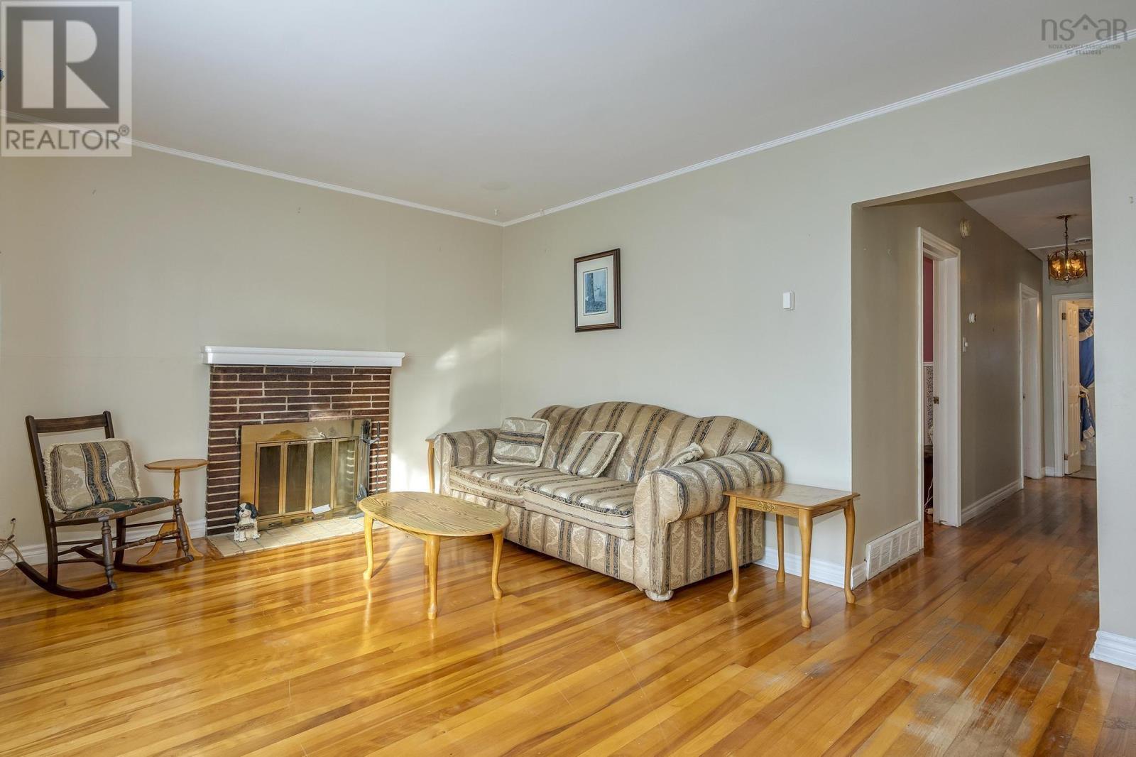 Property at 60 Thornhill Drive image 5