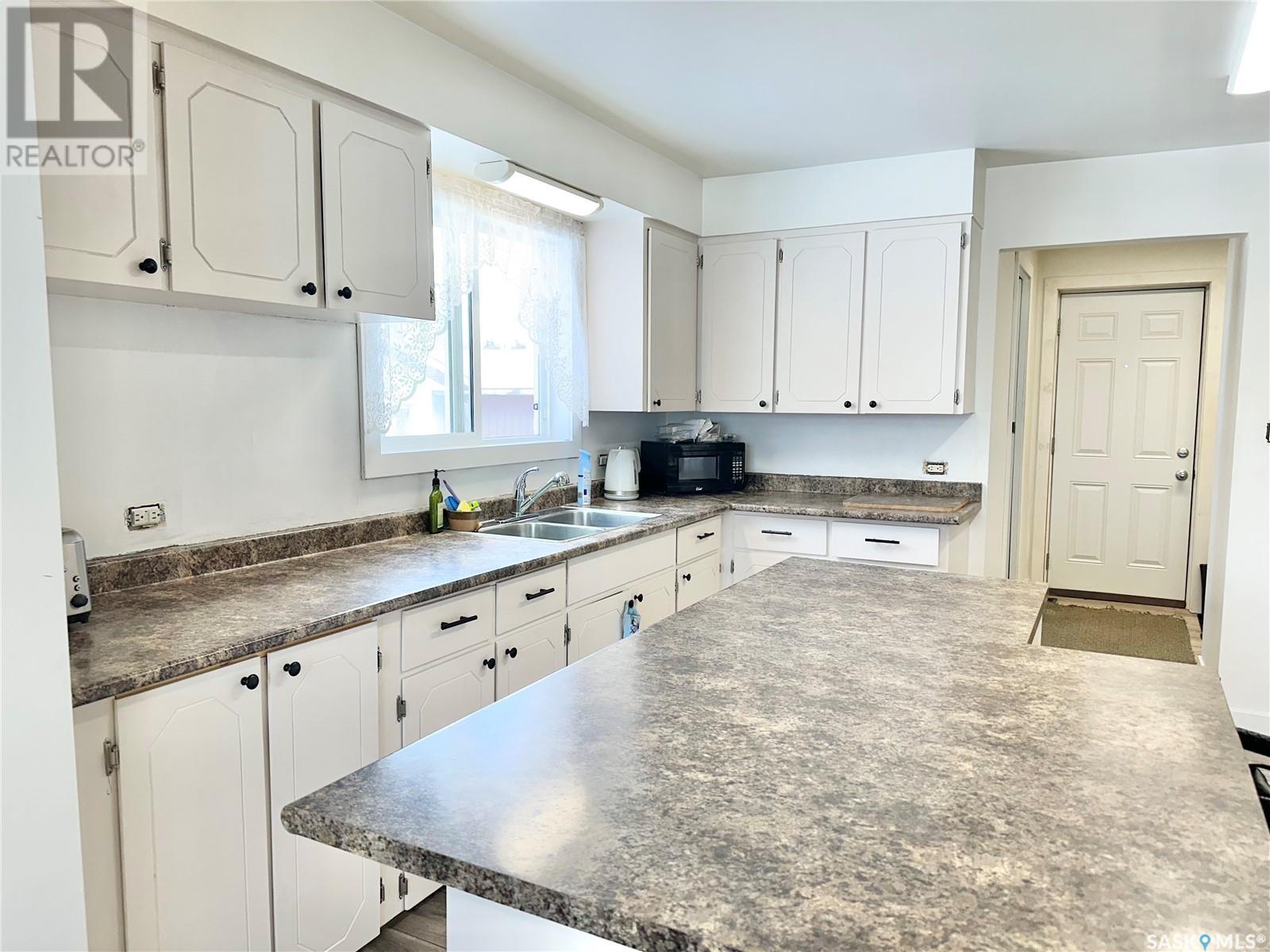 440 1st Avenue W, Canwood, Saskatchewan  S0J 0K0 - Photo 8 - SK999402