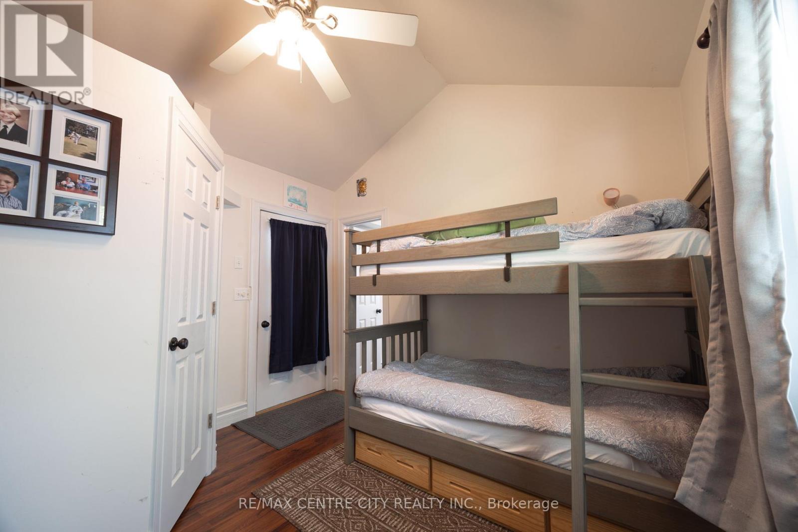 1001 Road 10 W Road W, Mapleton, Ontario  N0G 1P0 - Photo 29 - X12153873