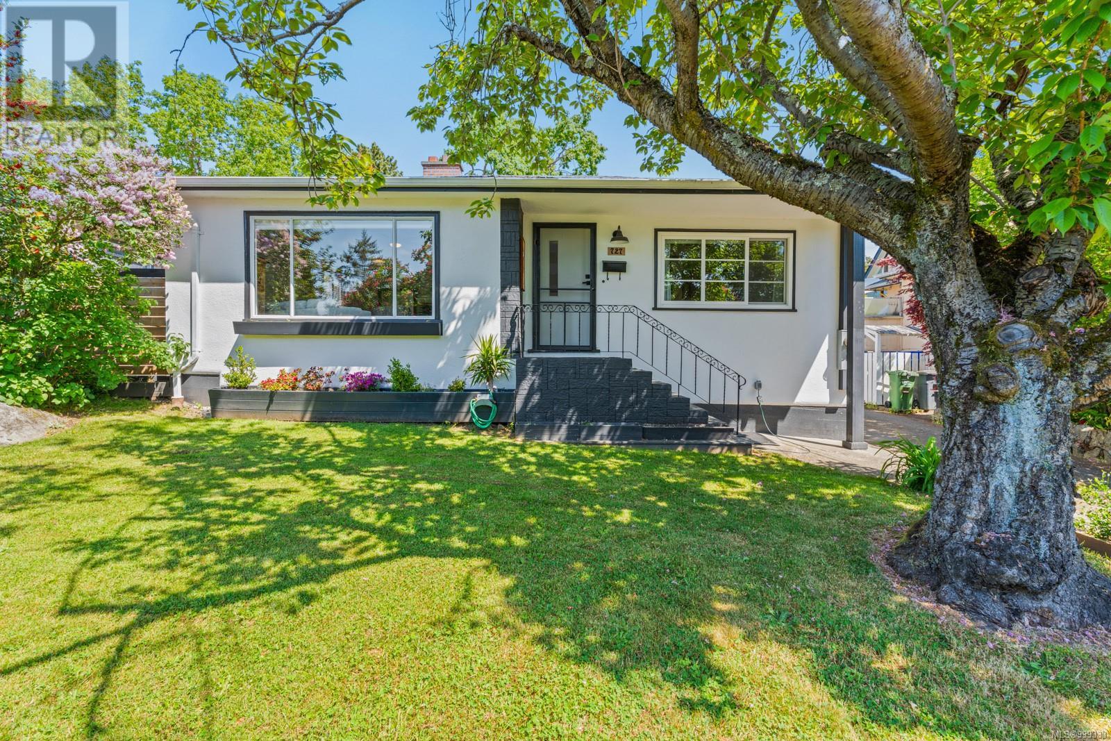 Property at 727 Craigflower Rd image 2