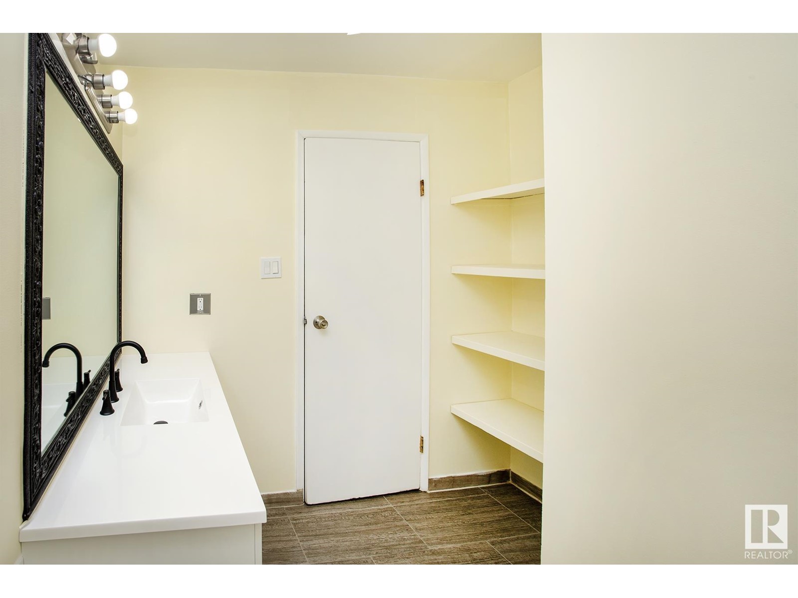 4 Belmead Gardens Gd Nw, Edmonton, Alberta  T5T 1J1 - Photo 20 - E4436864