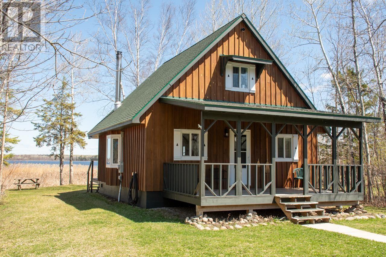 19 Stintzi Drive East, Morson, Ontario  P0W 1J0 - Photo 5 - TB251165