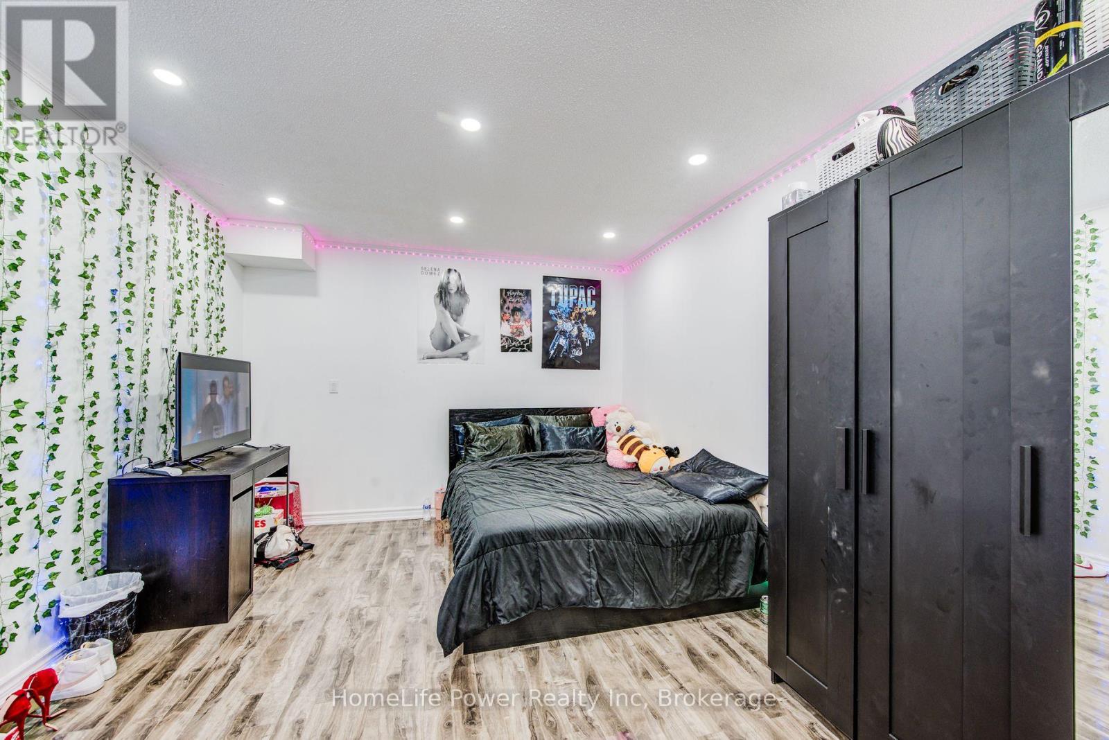 103 - 121 University Avenue E, Waterloo, Ontario  N2J 4J1 - Photo 13 - X12143693