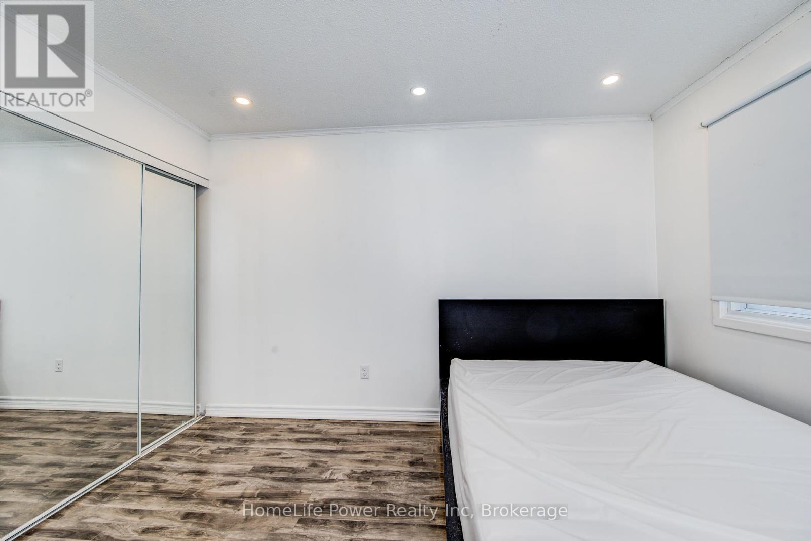 103 - 121 University Avenue E, Waterloo, Ontario  N2J 4J1 - Photo 25 - X12143693