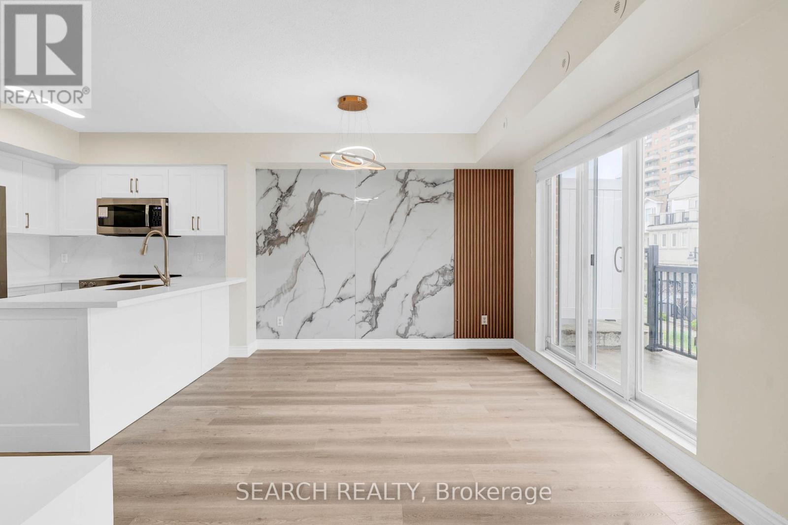 2041 - 3043 Finch Avenue W, Toronto, Ontario  M9M 0A4 - Photo 9 - W12153643
