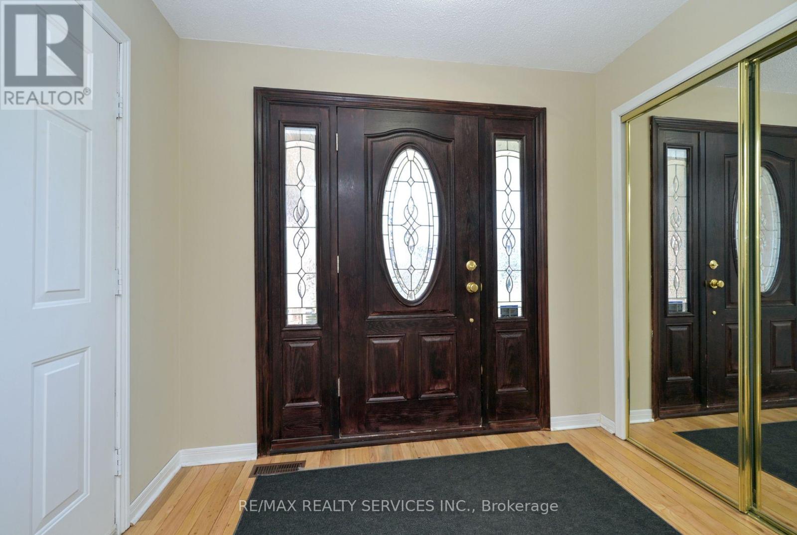 68 Princeton Terrace, Brampton (Northgate), Ontario  L6S 3S8 - Photo 4 - W12153685