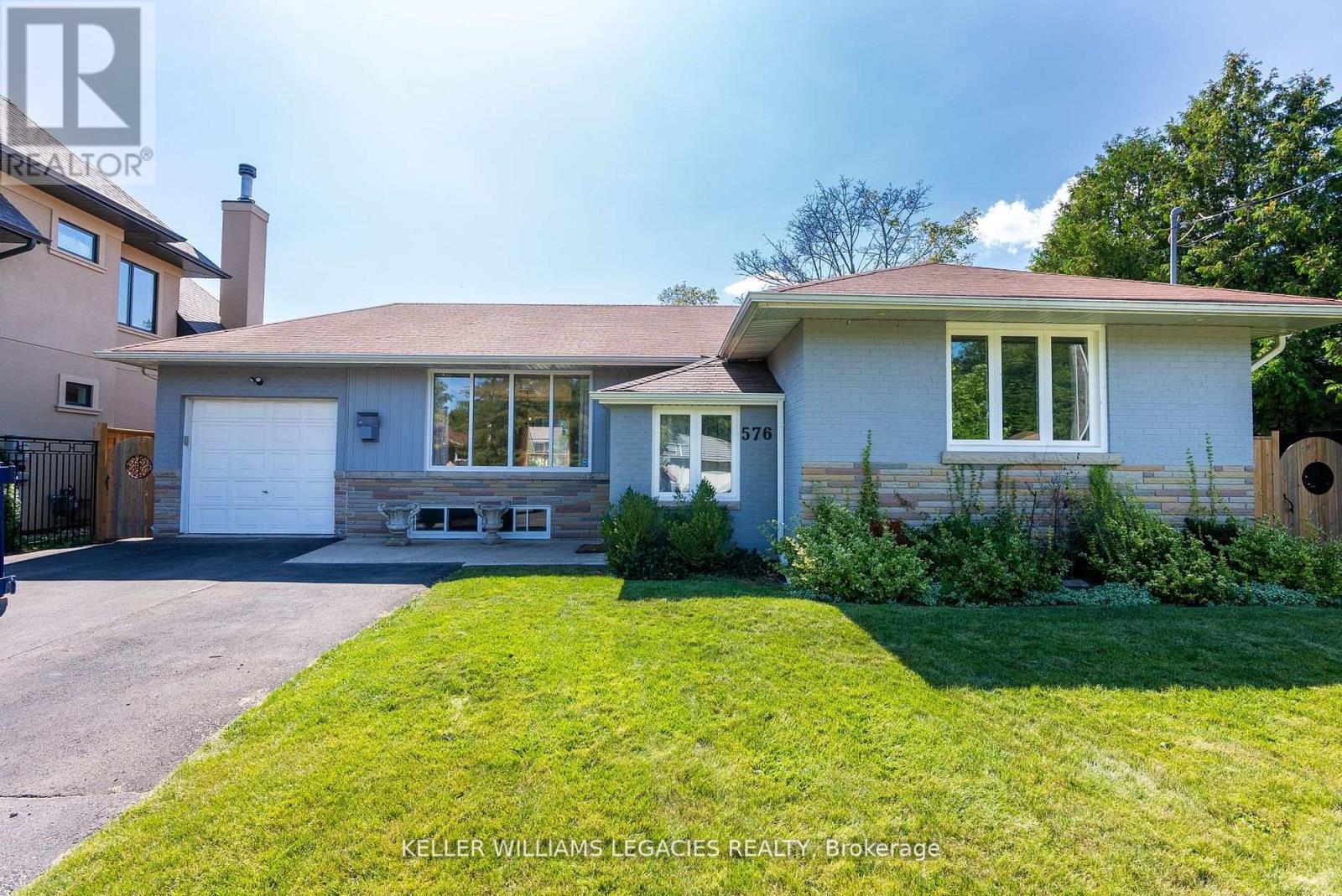 MAIN FL - 576 STEPHENS CRESCENT, Oakville, Ontario