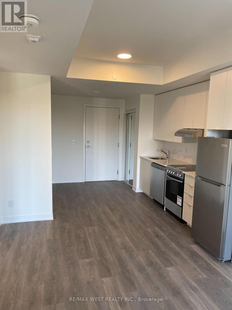 405 - 160 Canon Jackson Drive, Toronto, Ontario  M6M 0B6 - Photo 5 - W12153732