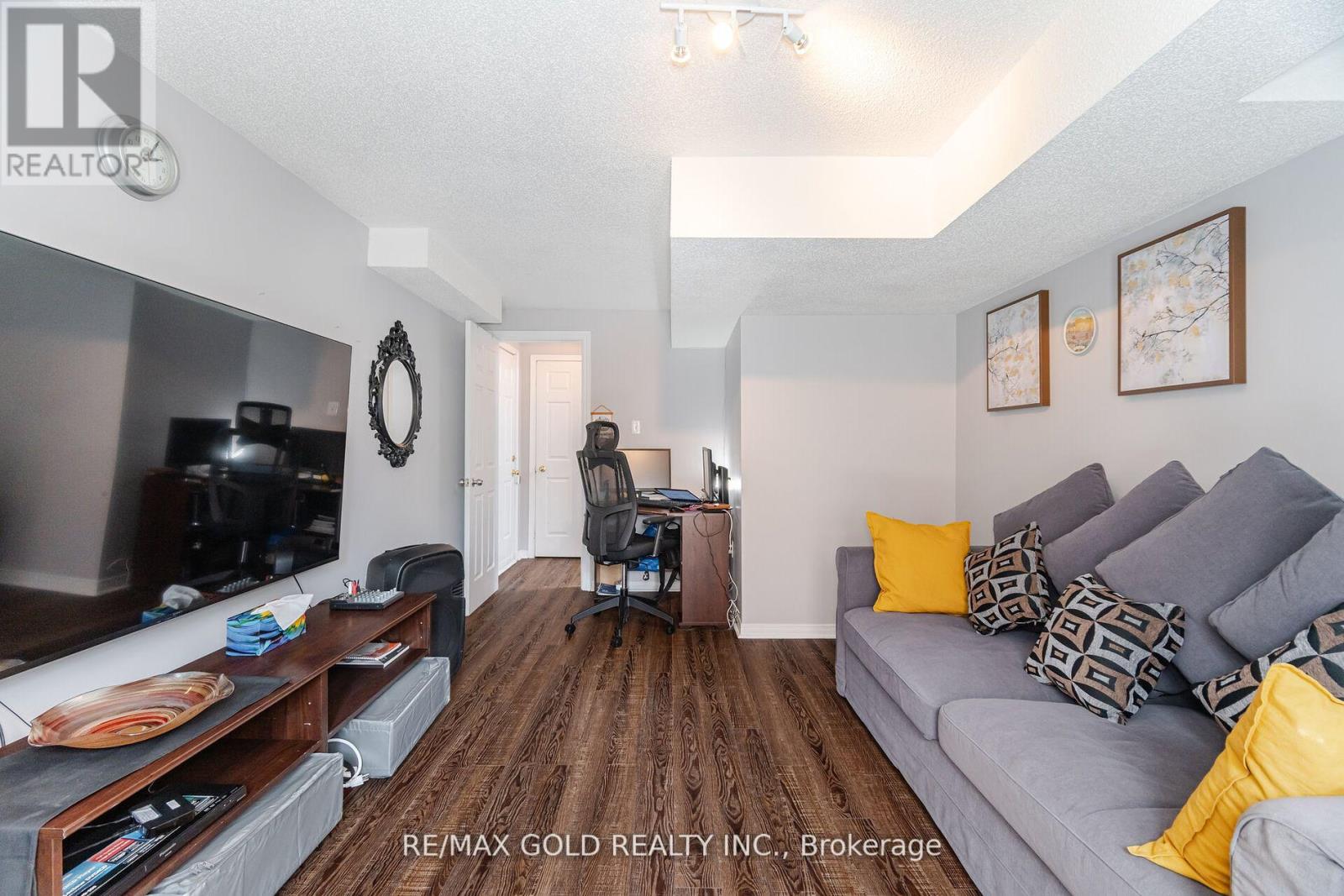 43 - 7155 Magistrate Terrace, Mississauga, Ontario  L5W 1Y8 - Photo 28 - W12153770