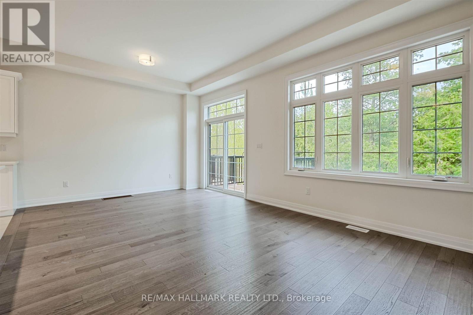 5 West Village Lane, Markham, Ontario  L6C 3L5 - Photo 12 - N12147545