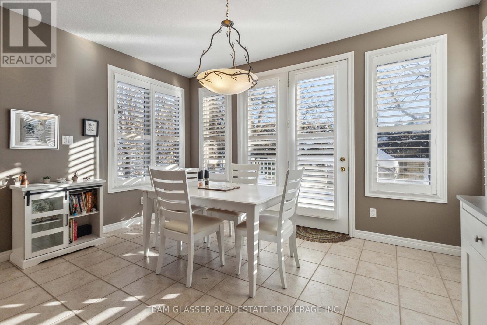 38 Butternut Grove, London South (South B), Ontario  N6K 4J4 - Photo 30 - X12153670